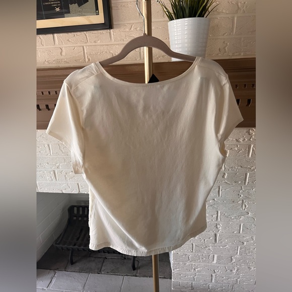 Ann Taylor Top With Unique Detailing - Picture 2 of 5